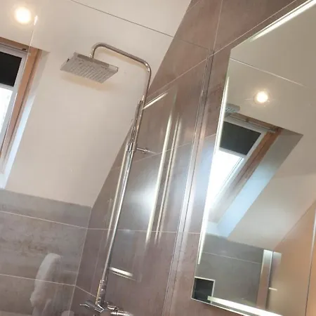 Dbs Serviced Apartments Castle Donington Room photo